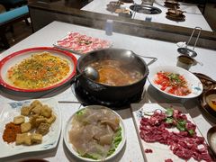 -贵府酸汤牛肉火锅·贵州老字号(飞山街店)