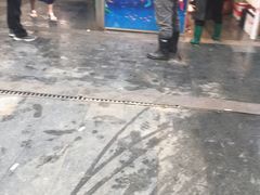 -岳各庄批发市场(西四环中路店)