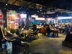 大堂-马路牙子地桌烤肉(工体店)