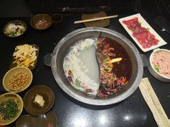 -宽板凳老灶火锅(南礼士路店)