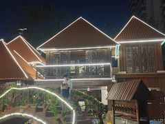 -裕龙汤泉