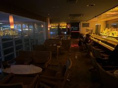 -SU lounge the lake view湖景酒廊