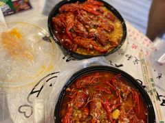 -李双猪·小龙虾·烧烤·羊肉煲(乐山店)