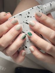 -UMl Nail 尤米美甲美睫半永久