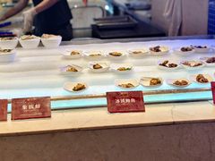 -雍和会海鲜姿造自助(湖东路店)