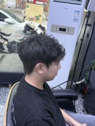 -藤野造型专业烫染接发