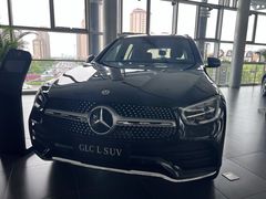 -天津波士信达奔驰4S店(卫津南路店)