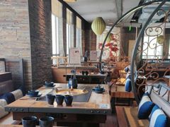 -湊湊火锅·茶憩(南京东路悦荟店)