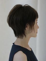 -YH HAIR SALON