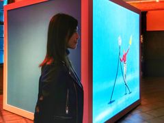 -Nathalie Djurberg与Hans Berg“牛皮纸包裹的月亮”-Prada荣宅当季展览