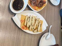 -六泰居·尔滨地标·东北菜(泰山路店)