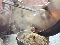 -正宗杨记普洱酸醋米线(总店)