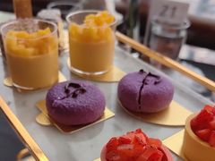 -厚街国际大酒店·360度旋转餐厅