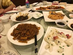 -梅龙镇酒家(南京西路总店)