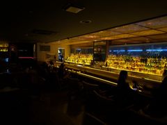 -SU lounge the lake view湖景酒廊