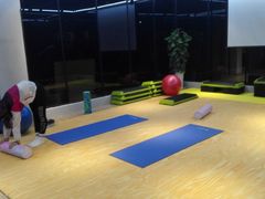 -Liking Fit24小时智能健身(金汇路韩国街店)