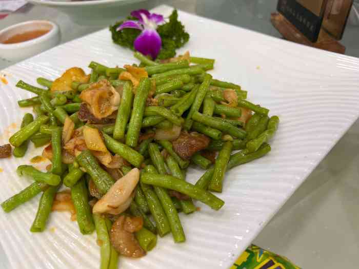 福林海鲜酒家-"酸菜猪肚的酸菜挺好吃 很开胃 但是猪肚不.