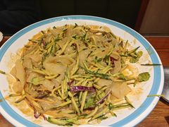 -那家老院子东北菜·饺子·小鸡炖蘑菇(艳华街店)