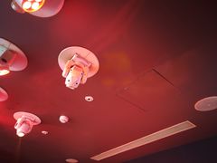 -温莎KTV(珠江路店)