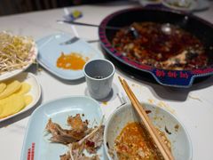 -何师傅美蛙鱼头(汉街店)