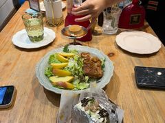 -秘密旅行Bonjour(黑金冠 江南西店)