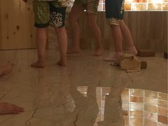 -菲拉拉漫温泉(东环路店)