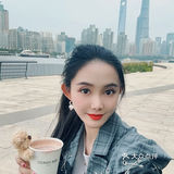 被小熊包围的咖啡店买咖啡送小熊