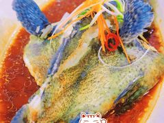 -四川小胡子海鲜(丁村万人海鲜广场店)