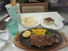 -萨莉亚意式餐厅(悦荟广场店)
