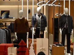 -王府井百货熙地港店