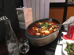 -Restaurant Sichuan 川里川外