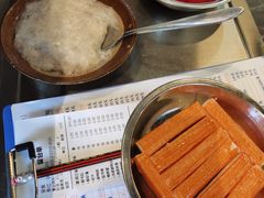 -憨铁匠老火锅(龙岗万科里店)
