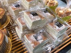 -依茉朵(锦秋新天地店)