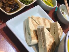 -窄巷子陕菜馆·地道陕西菜(粉巷店)