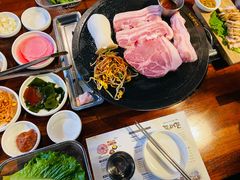 -Dombe豚(黑猪肉街店)