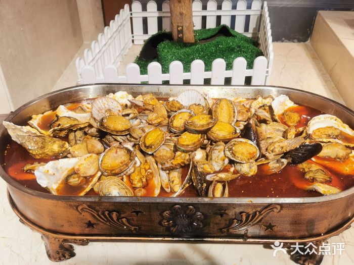 鸿腾国际大酒店-海鲜姿造海鲜烤肉自助餐图片