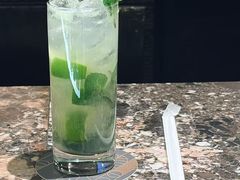 -上海锦江汤臣洲际大酒店柒酒廊
