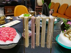 -鼎泰亨·海鲜牛肉餐厅(滨江店)
