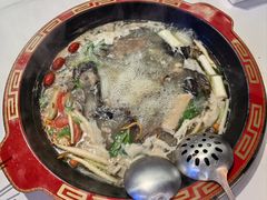 -牛得很·鲜牦牛肉烧烤·牛羊肉菌汤锅(康定店)