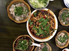 -小杨翘脚牛肉