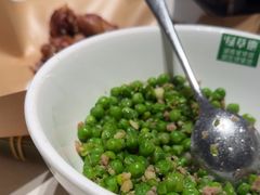-绿草地·湘菜(悦方ID mall店)