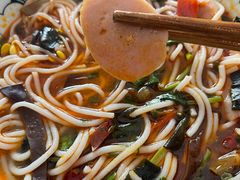 泡椒午餐肉米粉-袁妈红豆汤(重庆总店)