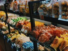 -Caidie Bakery采蝶轩(百越店)