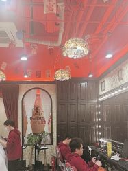 -东方先生国潮男士理发馆