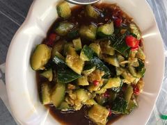 刀拍黄瓜-东极岛海鲜