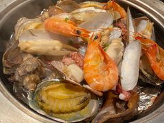 石锅原汁海鲜汇-鲁采LU STYLE(新天地店)