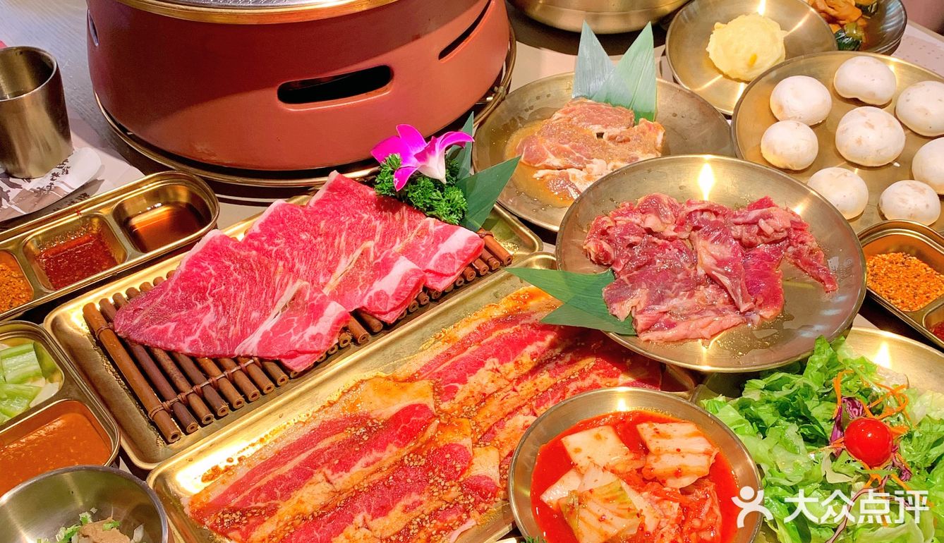 上海超火的烤肉店中午来广州啦，人均不超百，吃到扶墙❗️