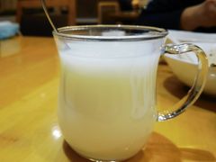 杏仁茶-鼎泰丰(嘉年华•海信广场VILLAGE店)