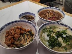 -鲁达面馆本帮风味(共康东路店)