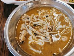 -丽丽三鲜螺蛳粉(田林路店)